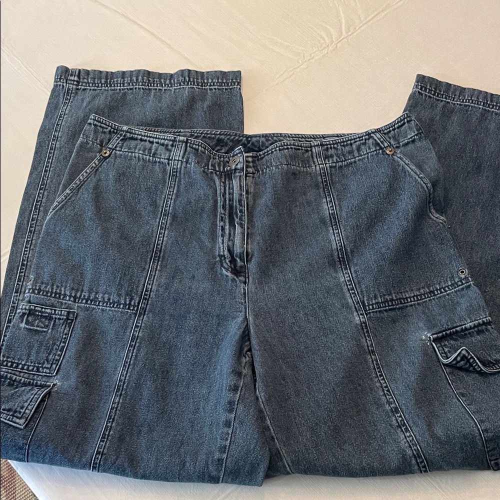Lauren Ralph Lauren Dark Blue wide leg Jeans, cargo pockets, 2 small flaws